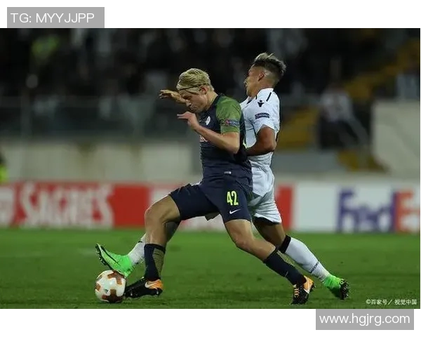 亚眠主场迎战卡昂争夺三分双方实力对决引发关注